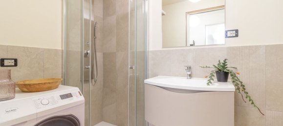 3 bedrooms Apartment in Milan, Italy No. 357805 18