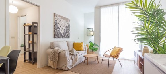 3 bedrooms Apartment in Milan, Italy No. 357805 6