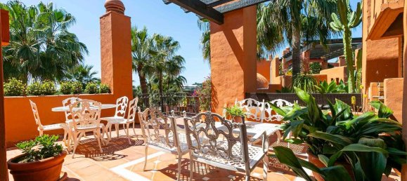 Apartamento de 3 dormitorios en Marbella, Spain No. 155571 12