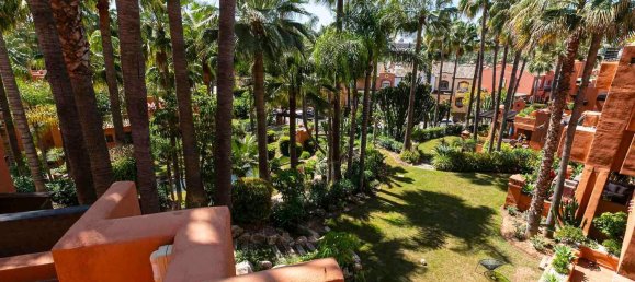 Apartamento de 3 dormitorios en Marbella, Spain No. 155571 4