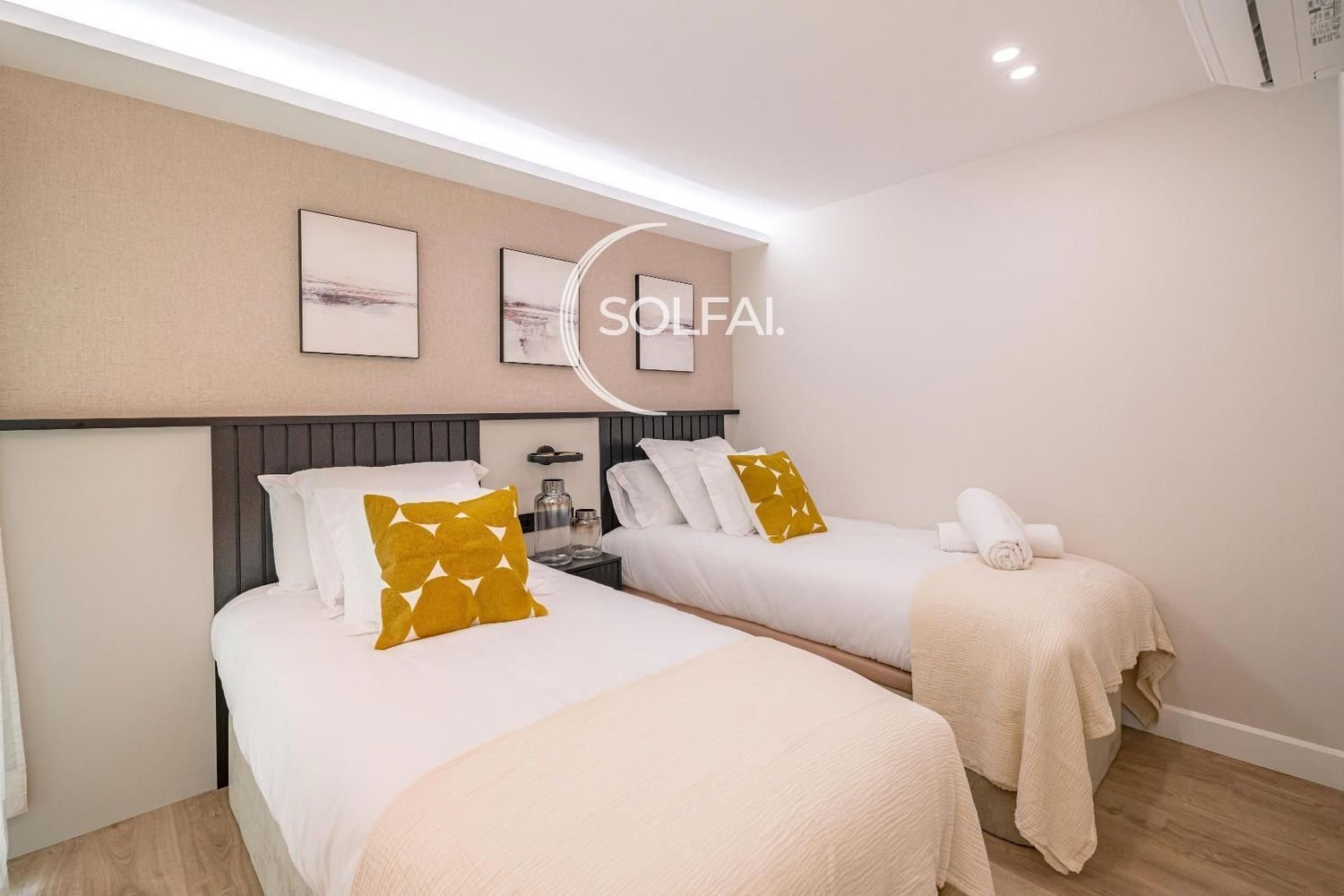 Дуплекс с 2 спальнями в Мадрид, Испания № 127336