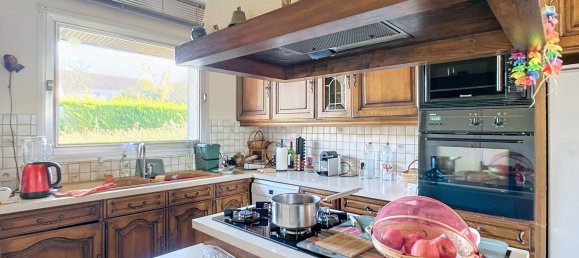 Casa de 5 dormitorios en Montmirail, France No. 55855 27