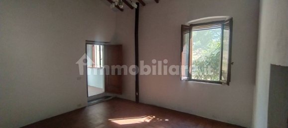 2 Schlafzimmer Haus in Lamporecchio, Italy, Nr. 250985 4