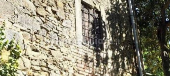 2 Schlafzimmer Haus in Lamporecchio, Italy, Nr. 250985 2