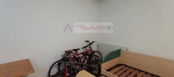 5 bedrooms House in Montignoso, Italy No. 327205 33