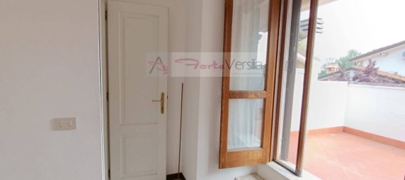 5 bedrooms House in Montignoso, Italy No. 327205 28