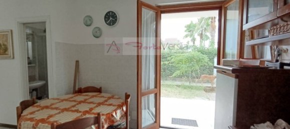 5 bedrooms House in Montignoso, Italy No. 327205 6