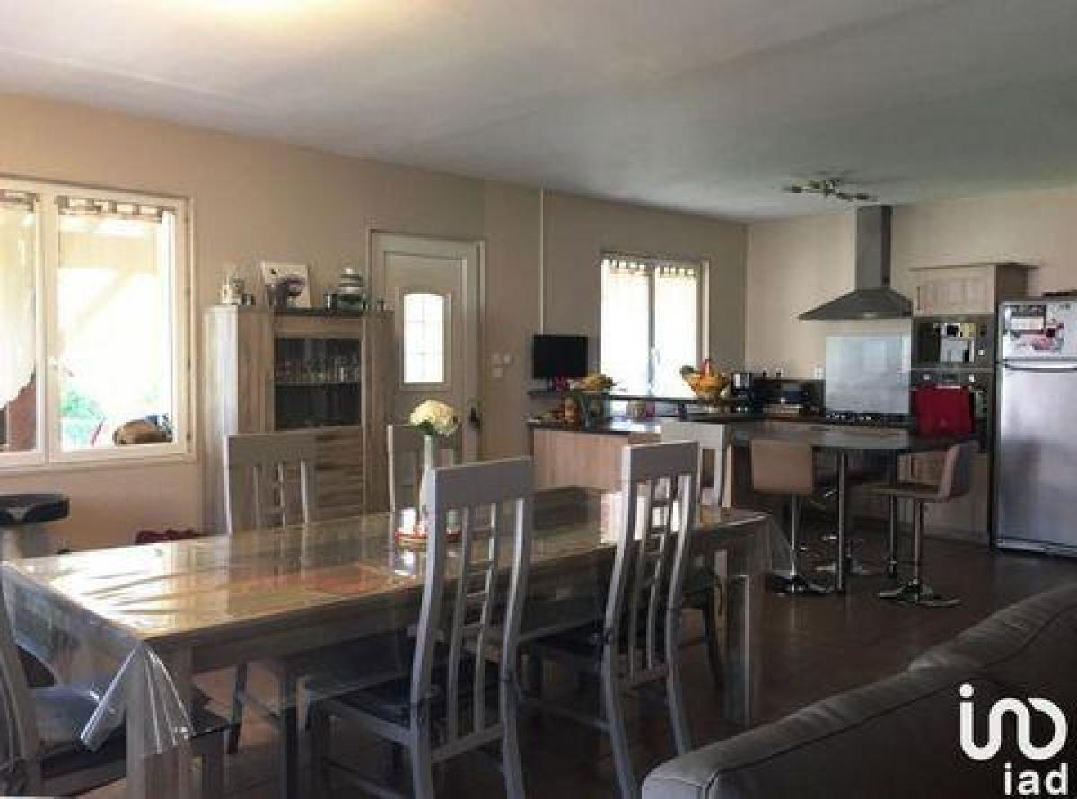 Casa T4 em Chalais, France N.º 27626