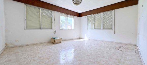 4 غرف نوم منزل في Naron, Spain رقم 35001 16