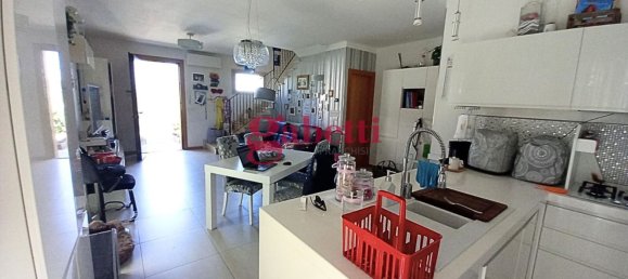 4 Schlafzimmer Villa in Coriano, Italy, Nr. 347258 6