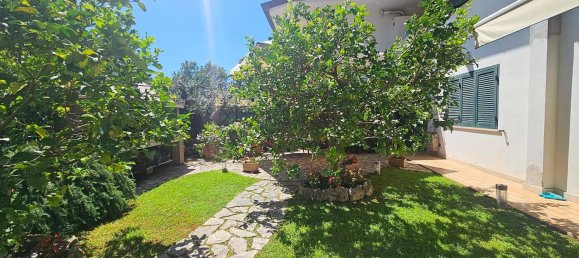 3 bedrooms House in Sabaudia, Italy No. 293183 24