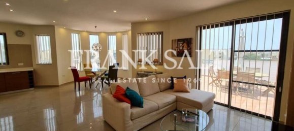 Пентхаус с 2 спальнями в Мсида, Мальта № 10088 2