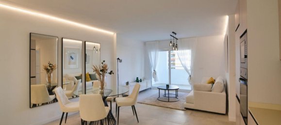 Apartamento de 3 dormitorios en Fuengirola, Spain No. 185090 19