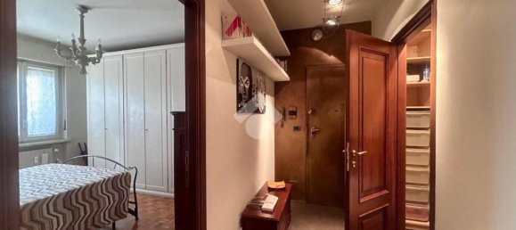 2 bedrooms Apartment in Moncalieri, Italy No. 53289 4