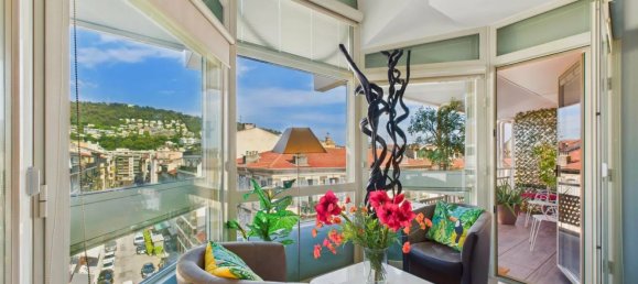 Dúplex de 4 dormitorios en Nice, France No. 346848 11