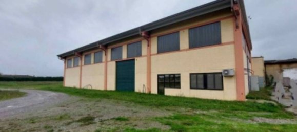 Imóvel comercial em Pagazzano, Italy 13100 m² N.º 338637 2