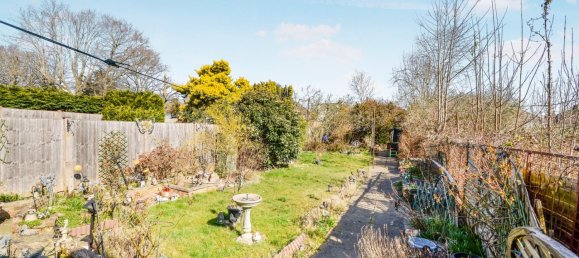 3 bedrooms House in Watford, United Kingdom No. 1852 10