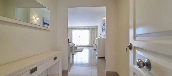 2 bedrooms Apartment in Estepona, Spain No. 110495 8