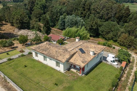 3 bedrooms House in Guimaraes, Portugal No. 236290