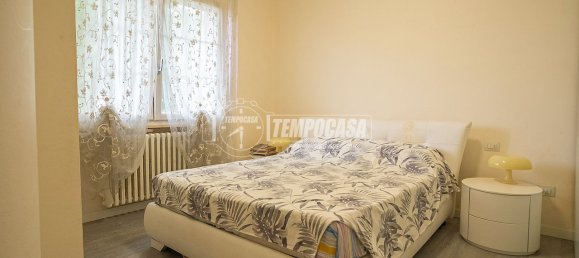 3 rooms Apartment in Sirmione, Italy No. 286557 3