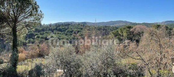 4 bedrooms Villa in Impruneta, Italy No. 201093 15