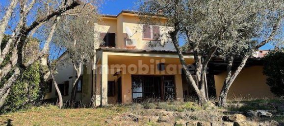 4 bedrooms Villa in Impruneta, Italy No. 201093 11
