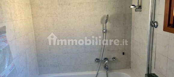 4 bedrooms Villa in Impruneta, Italy No. 201093 17
