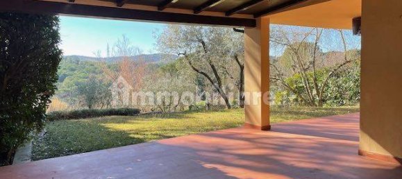 4 bedrooms Villa in Impruneta, Italy No. 201093 9