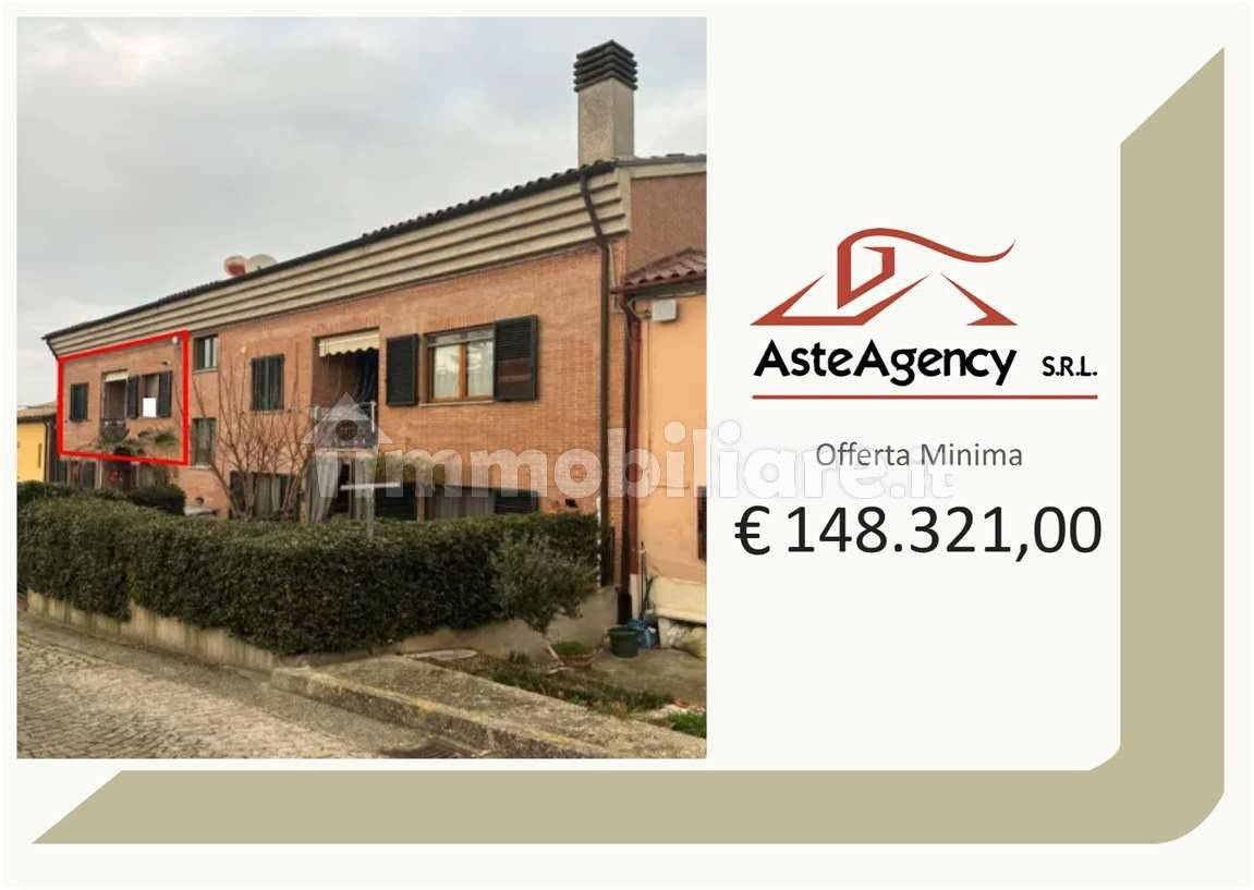 3 Schlafzimmer Wohnung in Loreto, Italy, Nr. 370987