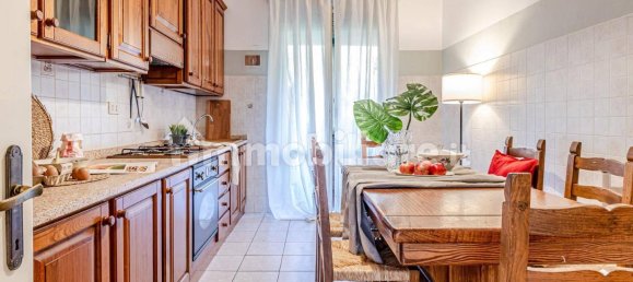 3 bedrooms Apartment in Volterra, Italy No. 51238 5