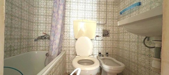 Здание 384м² в Лиссабон, Португалия № 118989 23