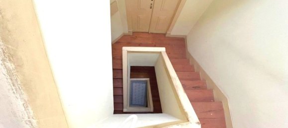 Здание 384м² в Лиссабон, Португалия № 118989 26