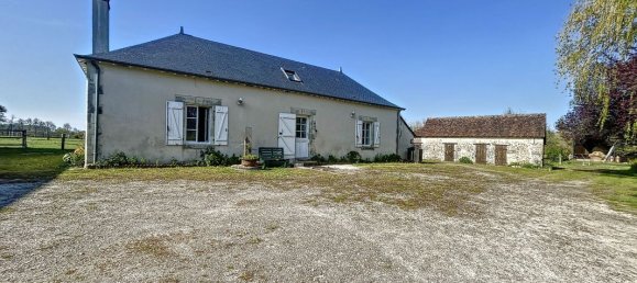 Casa de 5 dormitorios en Chateau-la-Valliere, France No. 54117 15