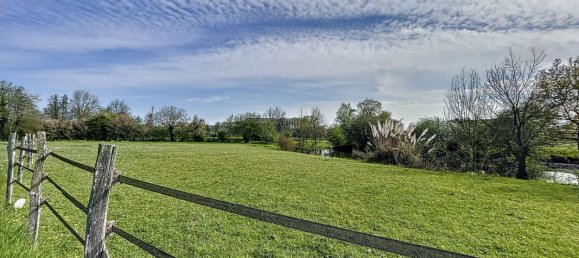 Casa de 5 dormitorios en Chateau-la-Valliere, France No. 54117 4