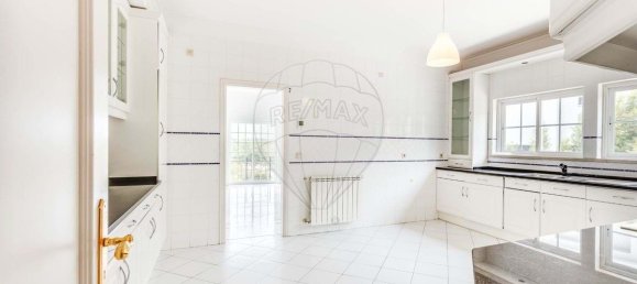 Villa de 4 dormitorios en Cascais, Portugal No. 54699 8