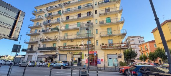 3 Schlafzimmer Wohnung in Pontecagnano Faiano, Italy, Nr. 342211 2