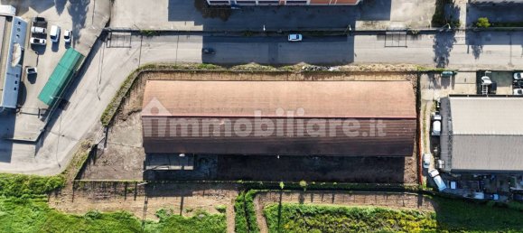 Almacén en Terni, Italy 1898 m² No. 353874 2