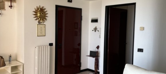 2 Schlafzimmer Doppelhaus in Vallecrosia, Italy, Nr. 300290 3