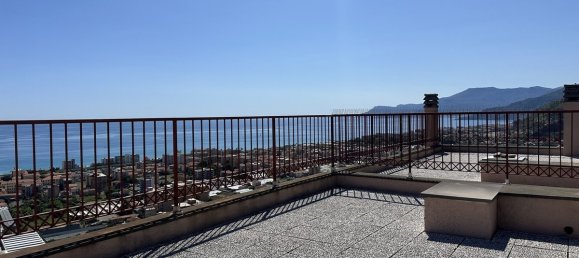 2 Schlafzimmer Doppelhaus in Vallecrosia, Italy, Nr. 300290 10