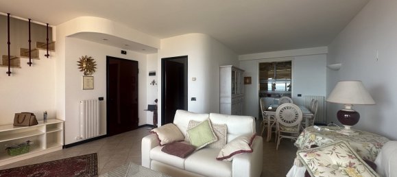 2 Schlafzimmer Doppelhaus in Vallecrosia, Italy, Nr. 300290 4