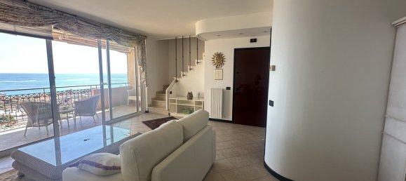 2 Schlafzimmer Doppelhaus in Vallecrosia, Italy, Nr. 300290 8