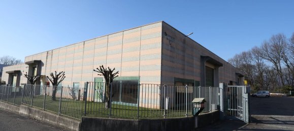  مستودع في Brenna, Italy 1397متر مربع رقم 228366 2