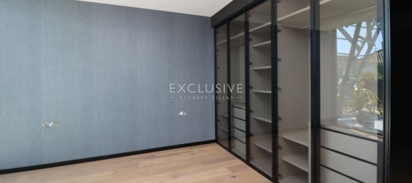 4 Schlafzimmer Villa in Lagoa, Portugal, Nr. 7695 8