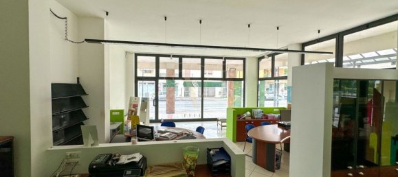 Imóvel comercial em Montegrotto Terme, Italy 80 m² N.º 303425 13