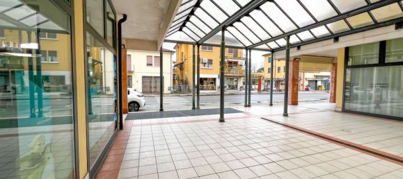 Imóvel comercial em Montegrotto Terme, Italy 80 m² N.º 303425 2
