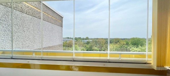 2 rooms Apartment in Markisches Viertel, Germany No. 246967 12