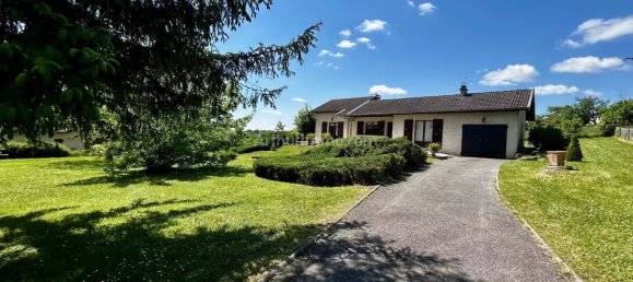 2 chambres Maison à Saint-Victor-de-Morestel, France No. 202870 3