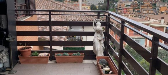 3-salle Appartement à Fonte Nuova, Italy No. 11218 21