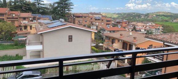 3-salle Appartement à Fonte Nuova, Italy No. 11218 13