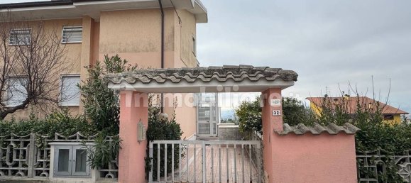 Casa de 4 dormitorios en Ancarano, Italy No. 174554 97